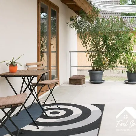 'feel So Good' Apartman Göd